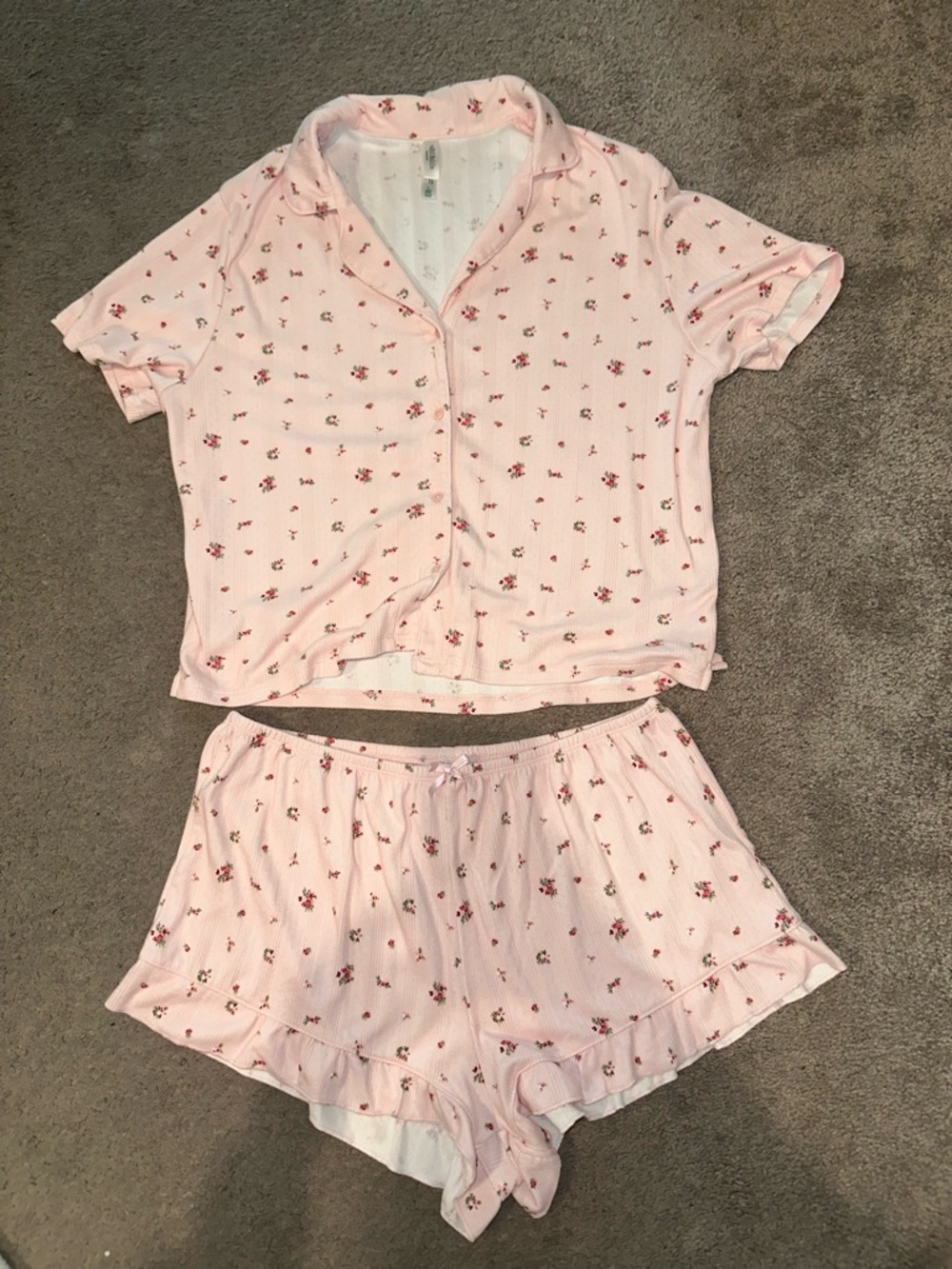 Wild Fable Light Pink Floral Short Pajama Set